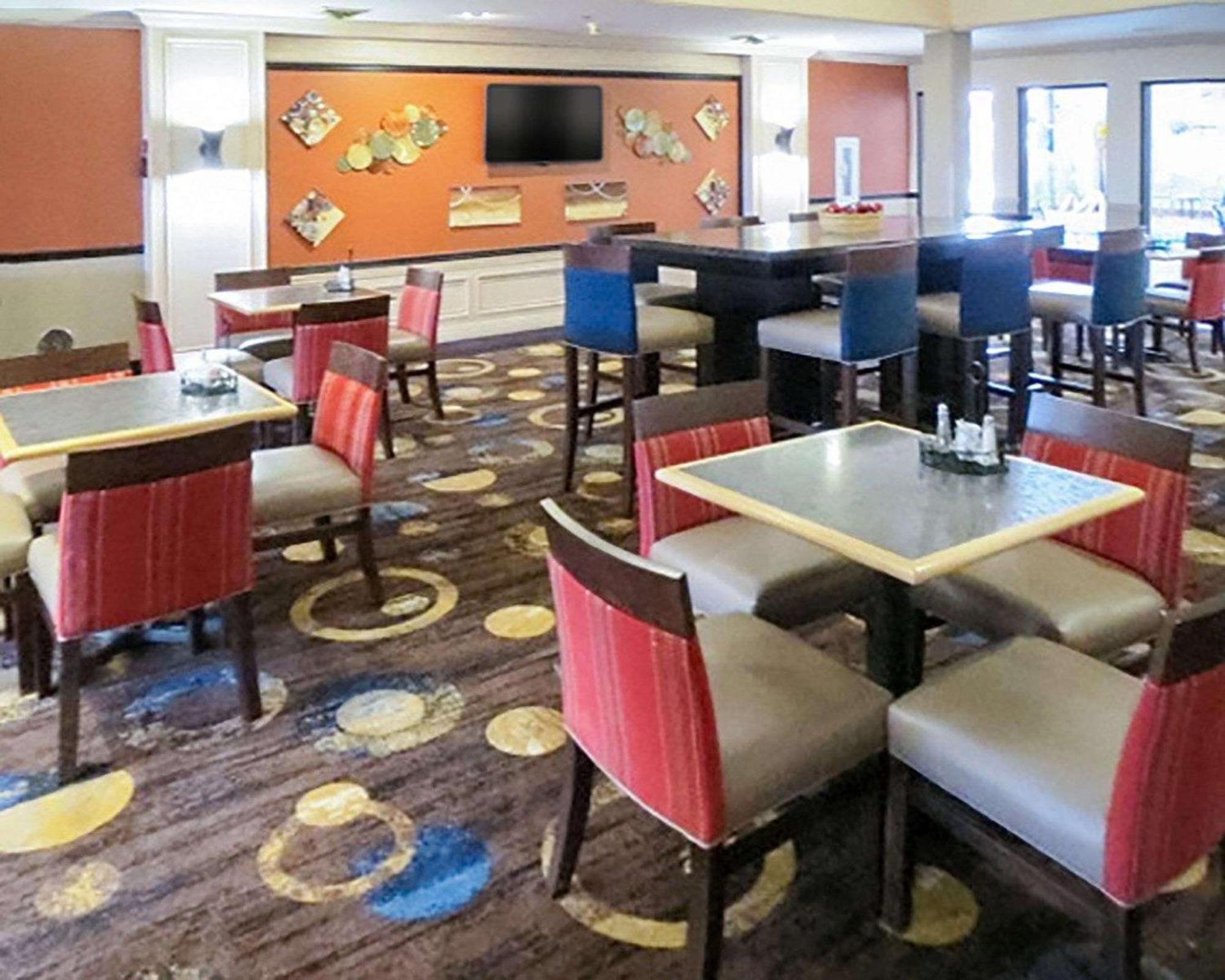 Comfort Suites Fort Wayne - Southwest Экстерьер фото