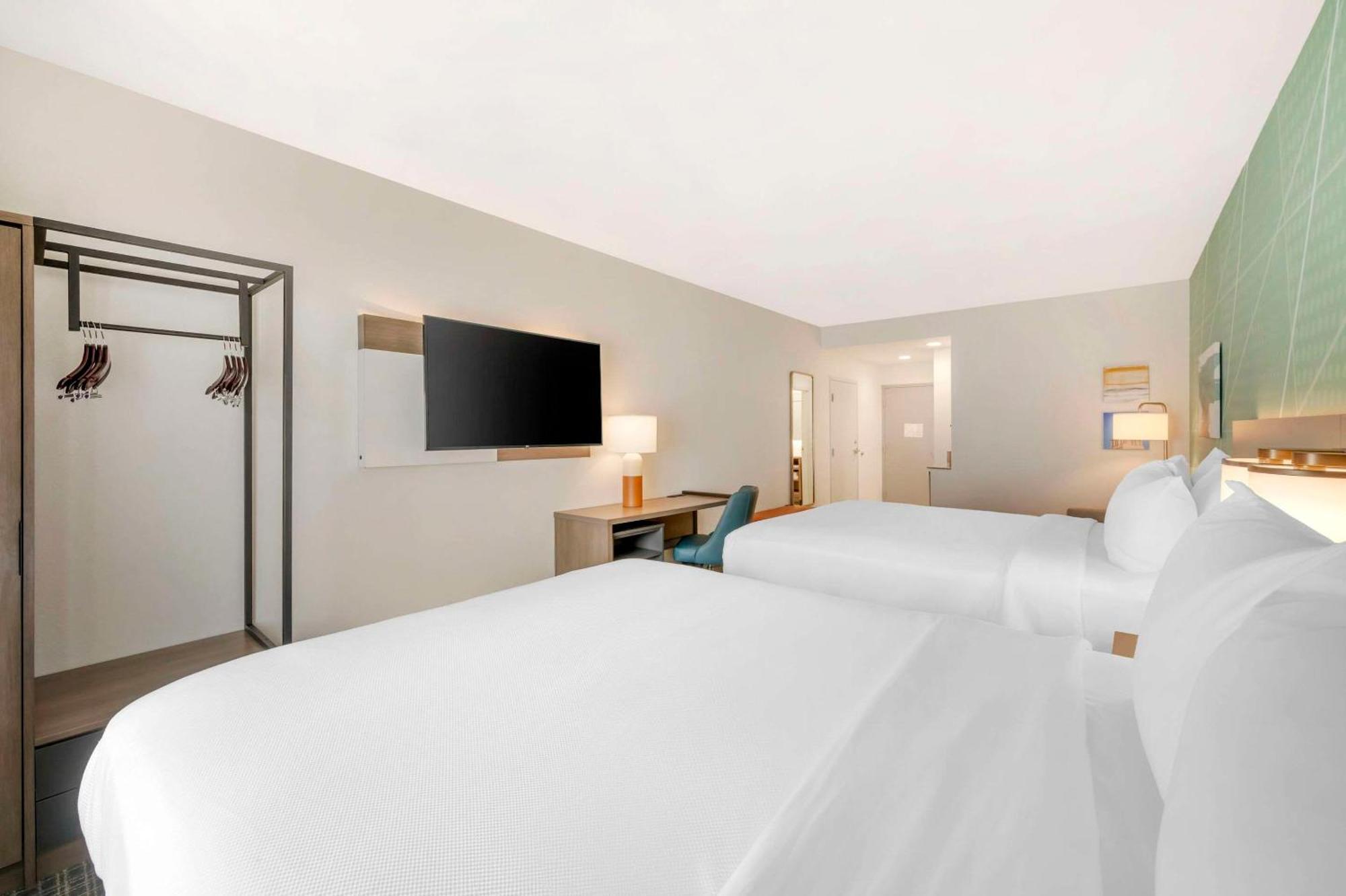 Comfort Suites Fort Wayne - Southwest Экстерьер фото