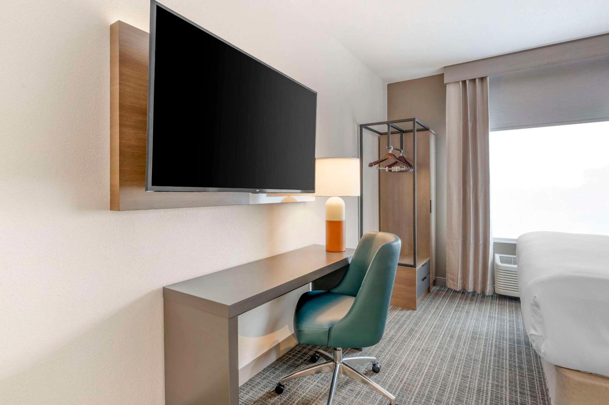Comfort Suites Fort Wayne - Southwest Экстерьер фото